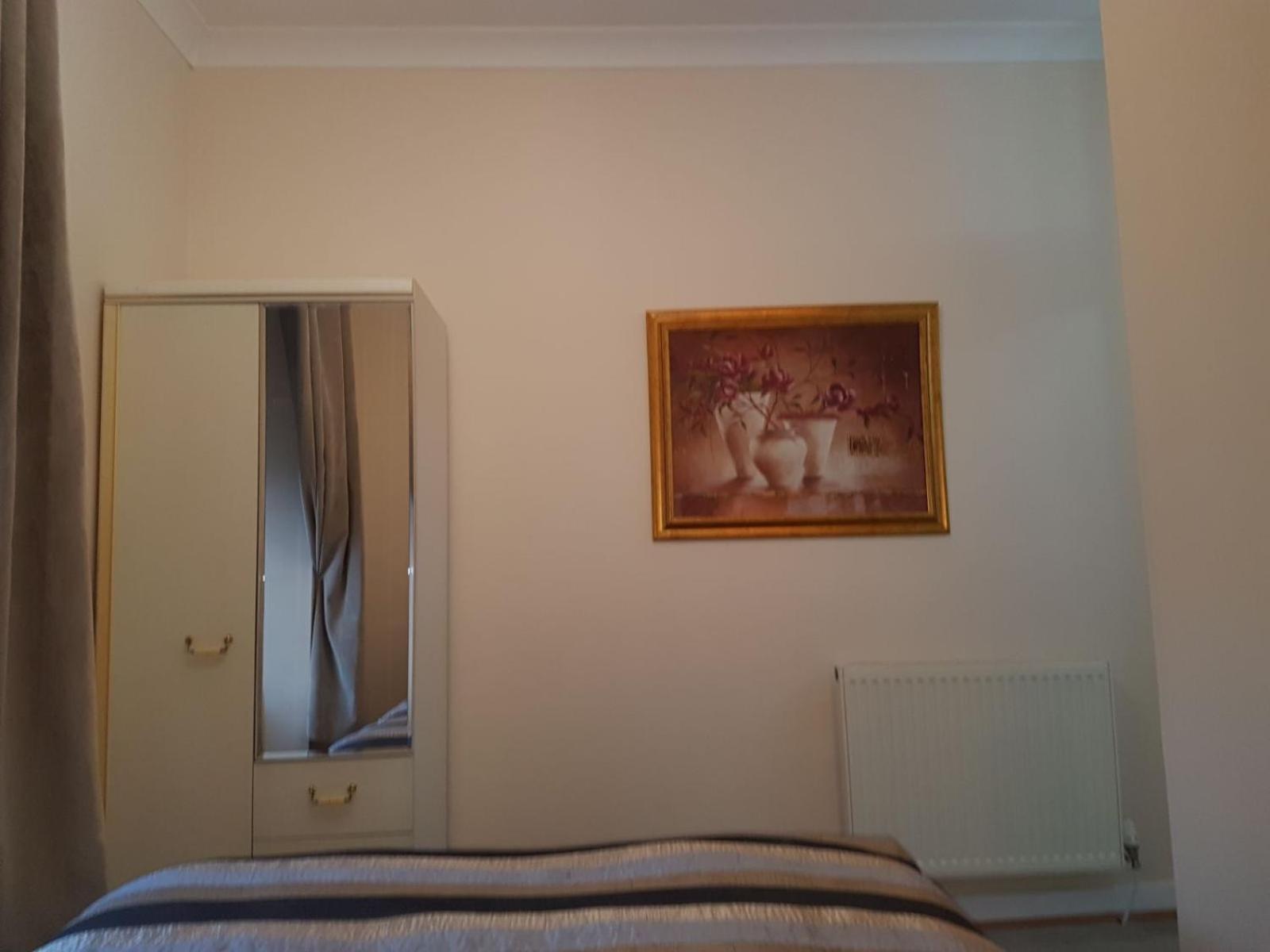 Private Room Near Glasgow City Centre Braid 외부 사진